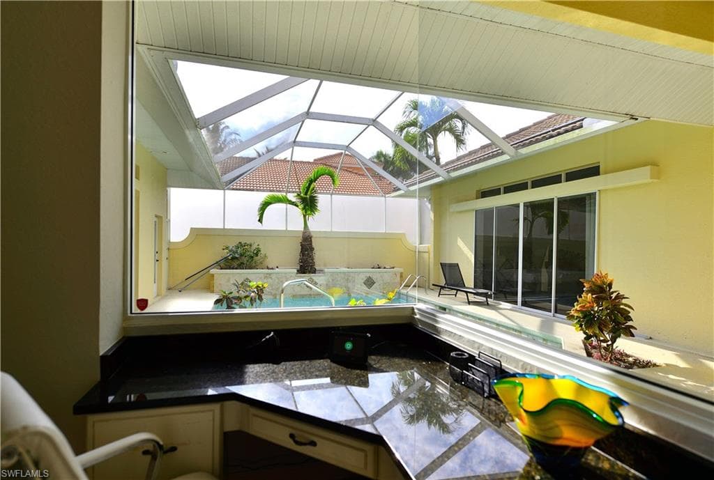 634 Soliel DR-4