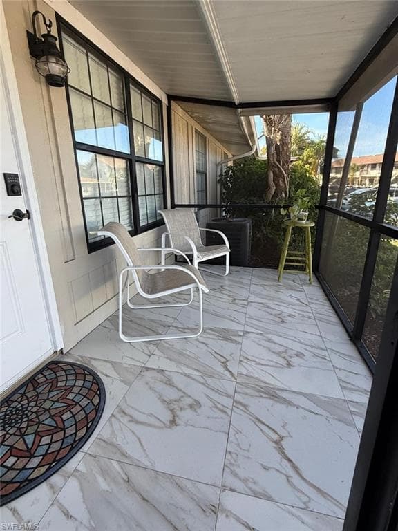 5330 Treetops DR F4-2