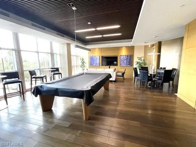 3000 Oasis Grand BLVD 1206-34