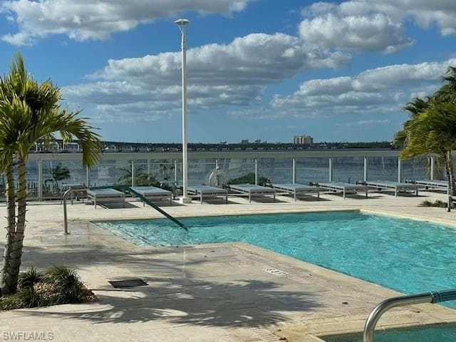 3000 Oasis Grand BLVD 1206-41