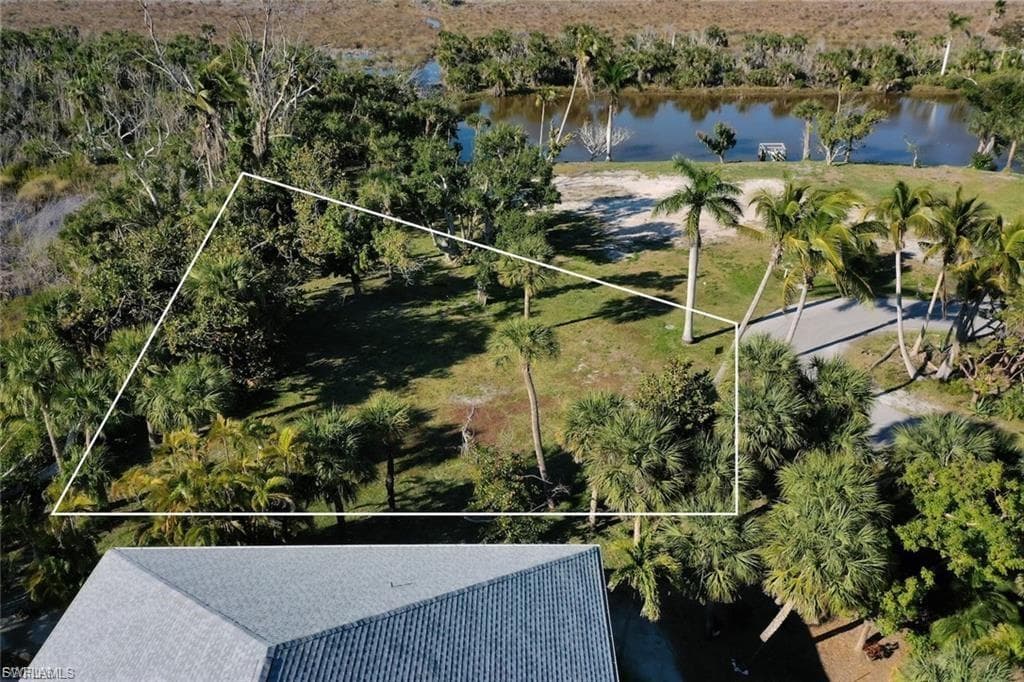 4019 Coquina DR-8