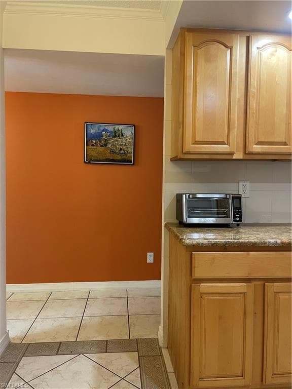2366 E Mall DR 304-6