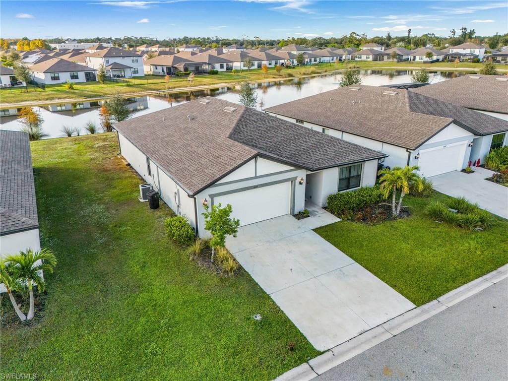 16033 Beachberry DR-26