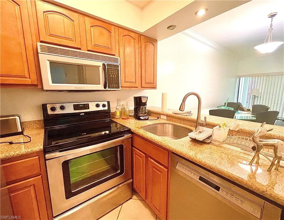 3323 olympic drive DR 714-14