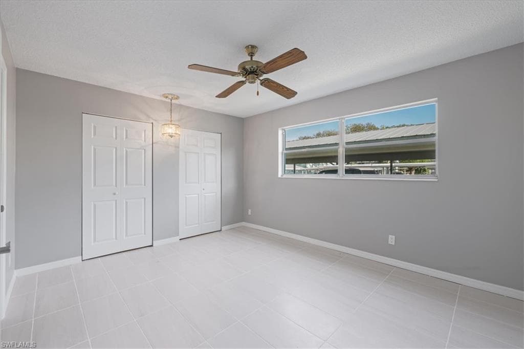 3225 E Riverside DR 63-F-16