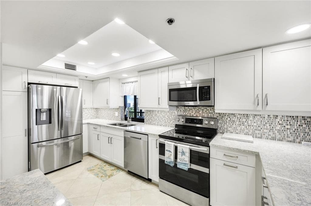 26235 Hickory BLVD 7A-10