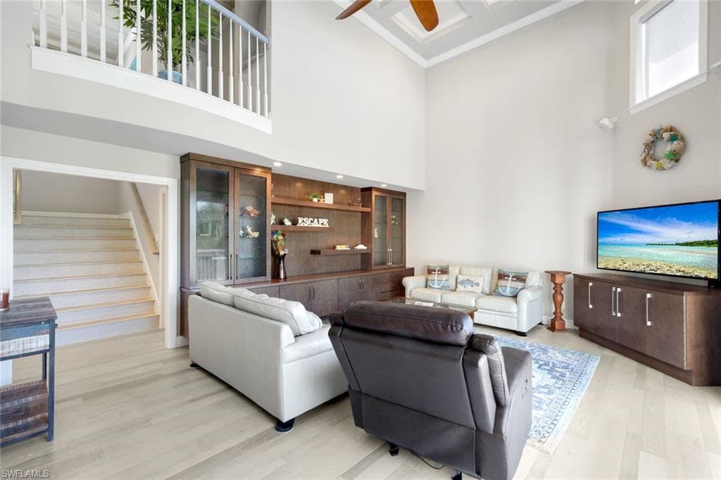1111 Schooner PL-9
