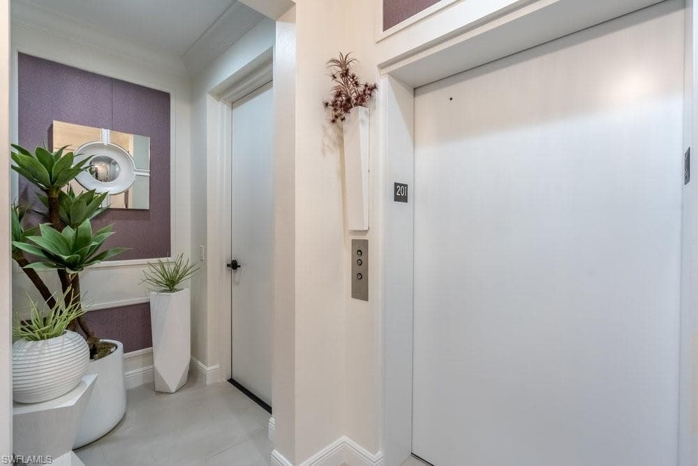 16382 Viansa WAY 201-3