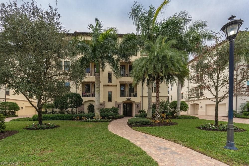 16382 Viansa WAY 201-21