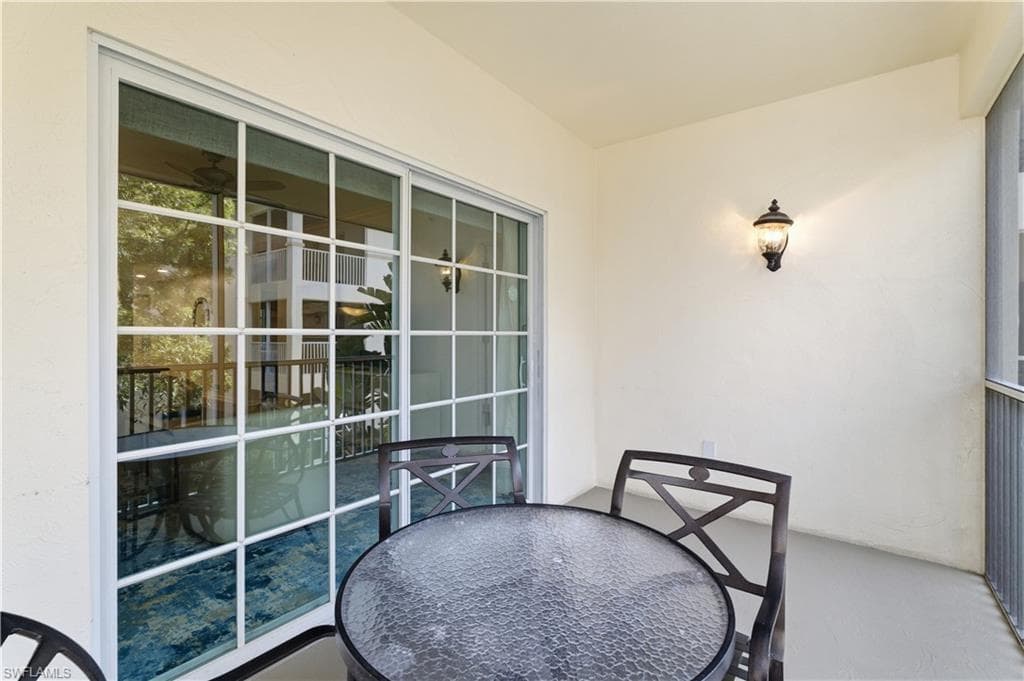 221 9th ST S 217-16