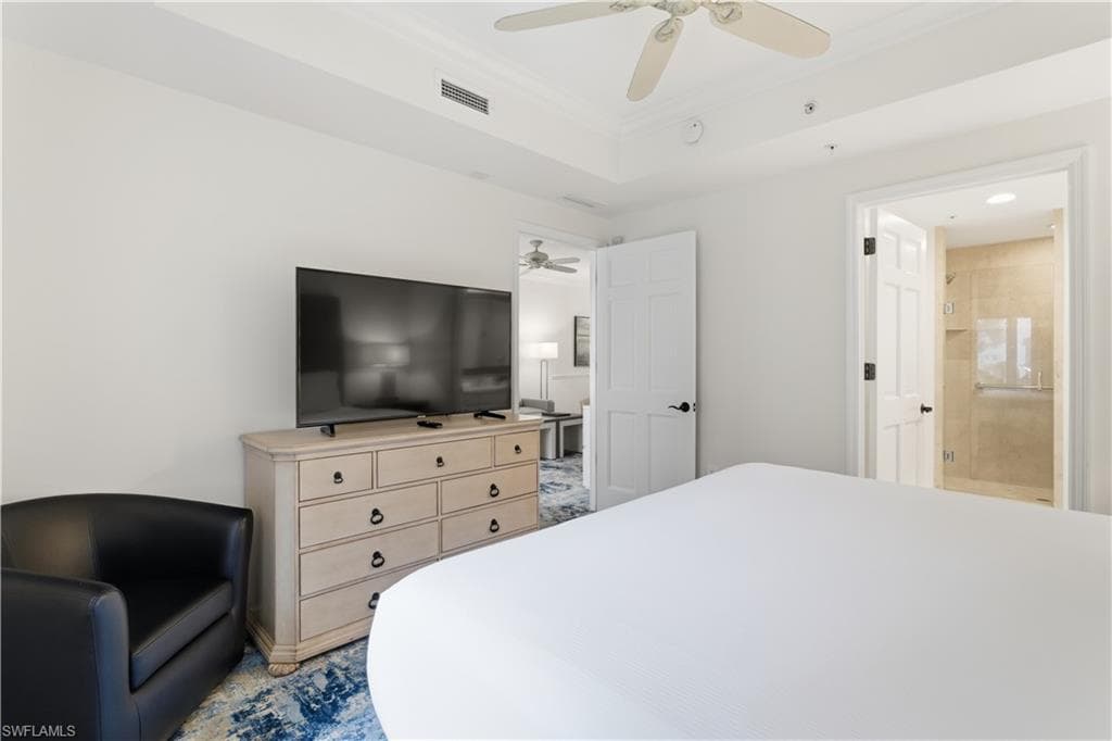221 9th ST S 217-20