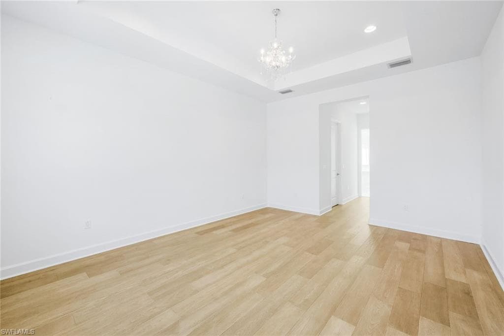 12243 Lotus AVE-23