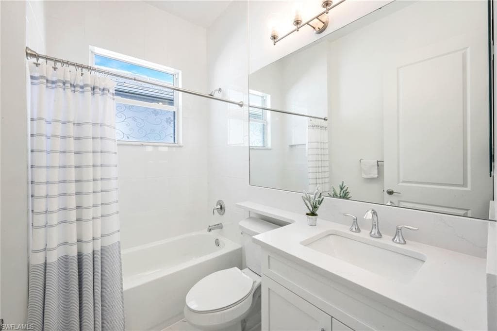 12243 Lotus AVE-20