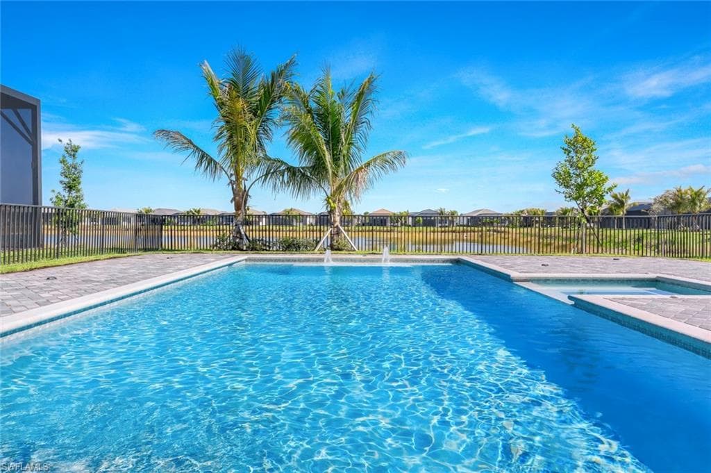 12243 Lotus AVE-34