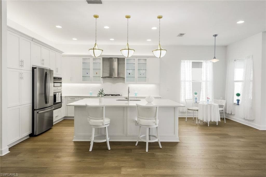 12243 Lotus AVE-4