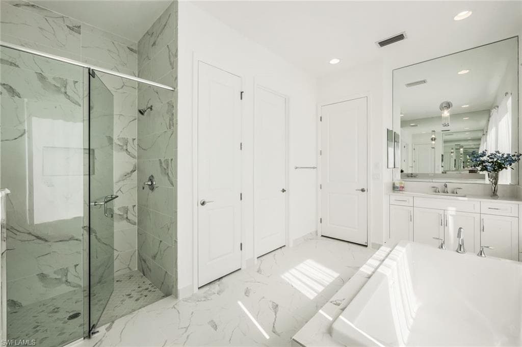 12243 Lotus AVE-25