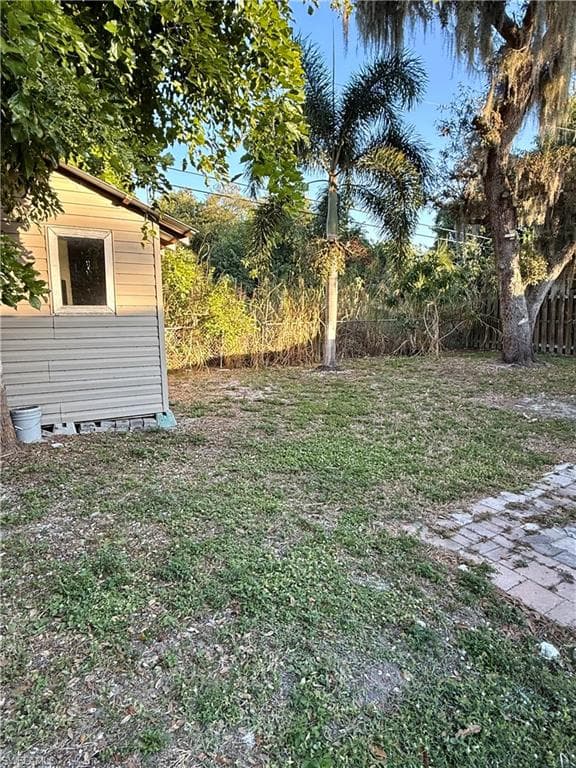 27831 Quinn ST-16