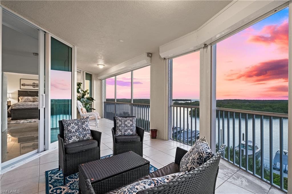 445 Dockside DR A504-2