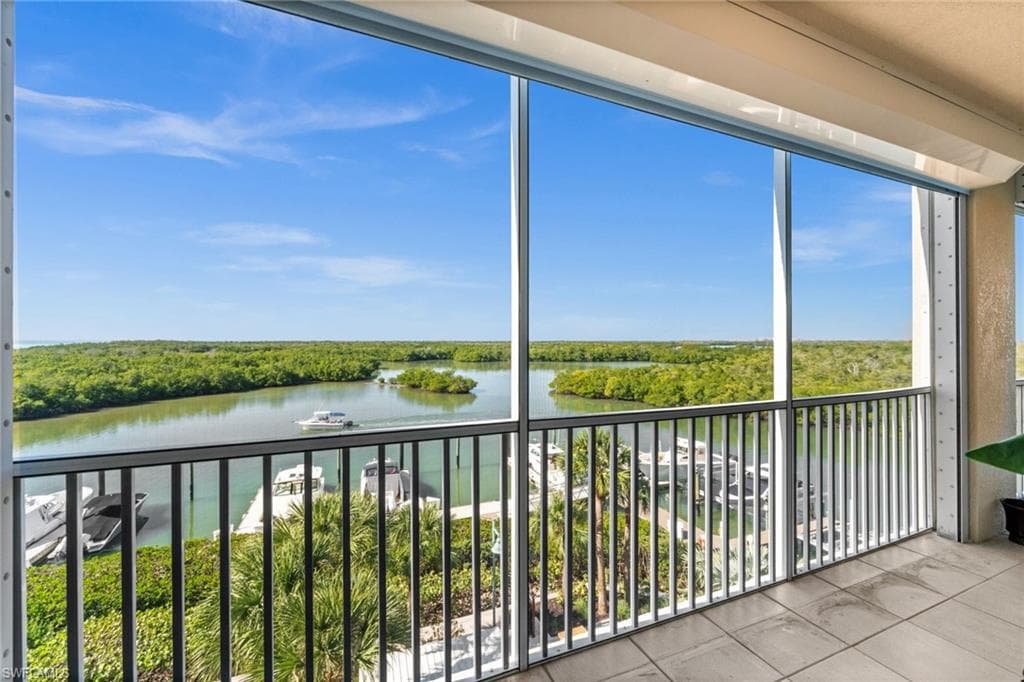 445 Dockside DR A504-20