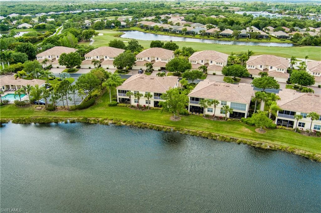 3120 Meandering WAY 202-5