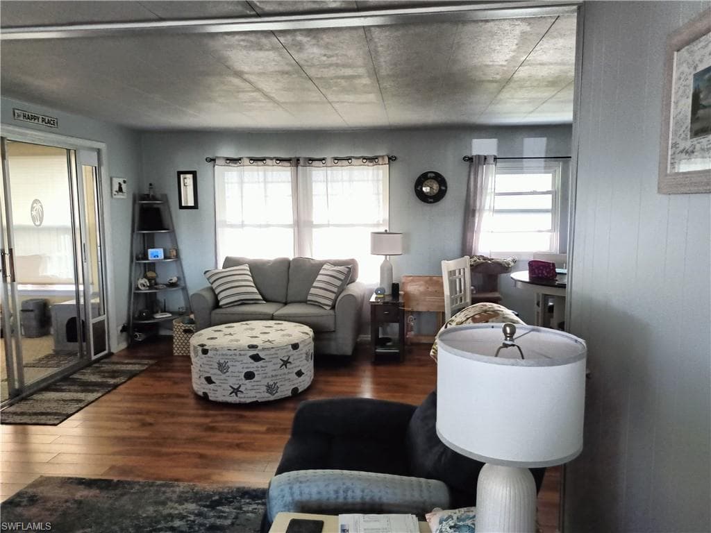 524 Timber LN S-5