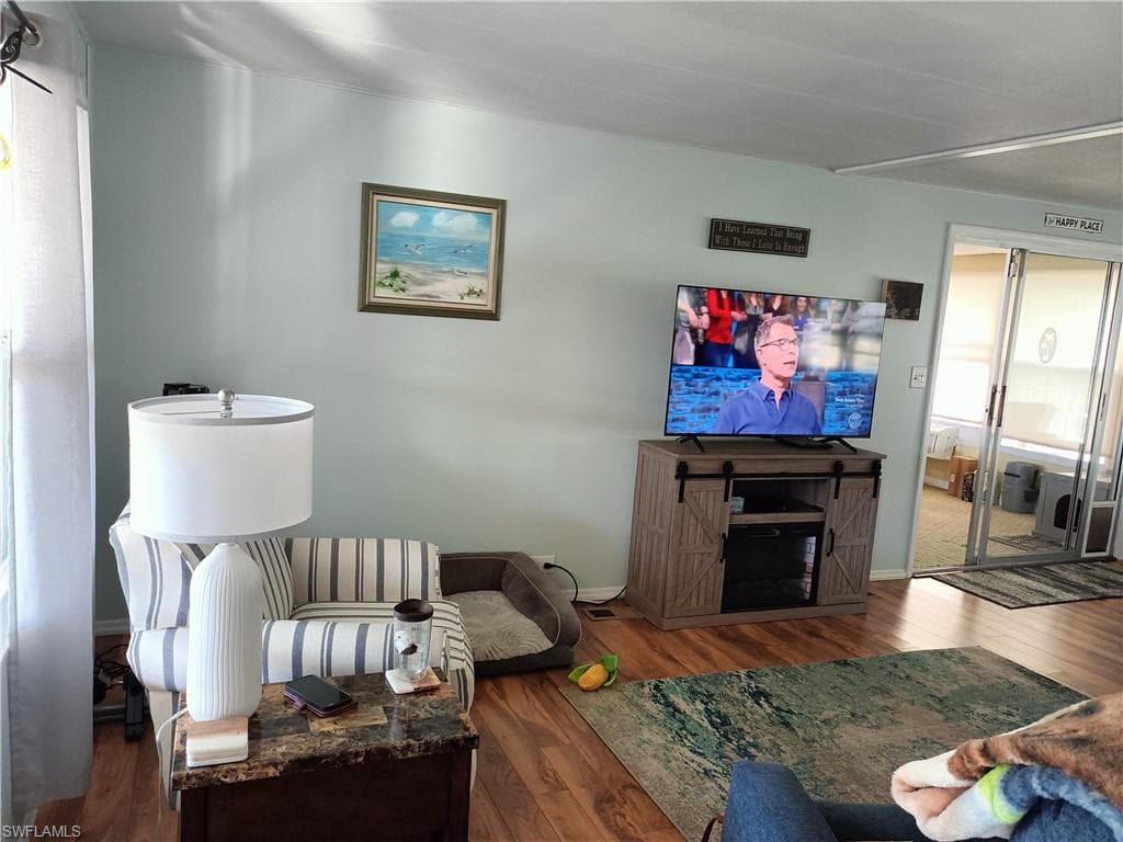 524 Timber LN S-4