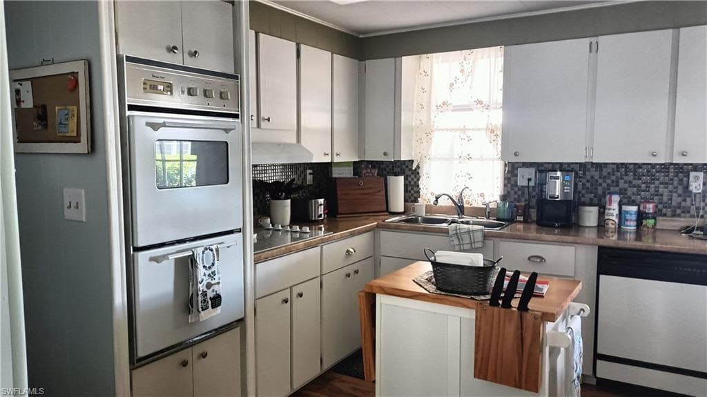 524 Timber LN S-8