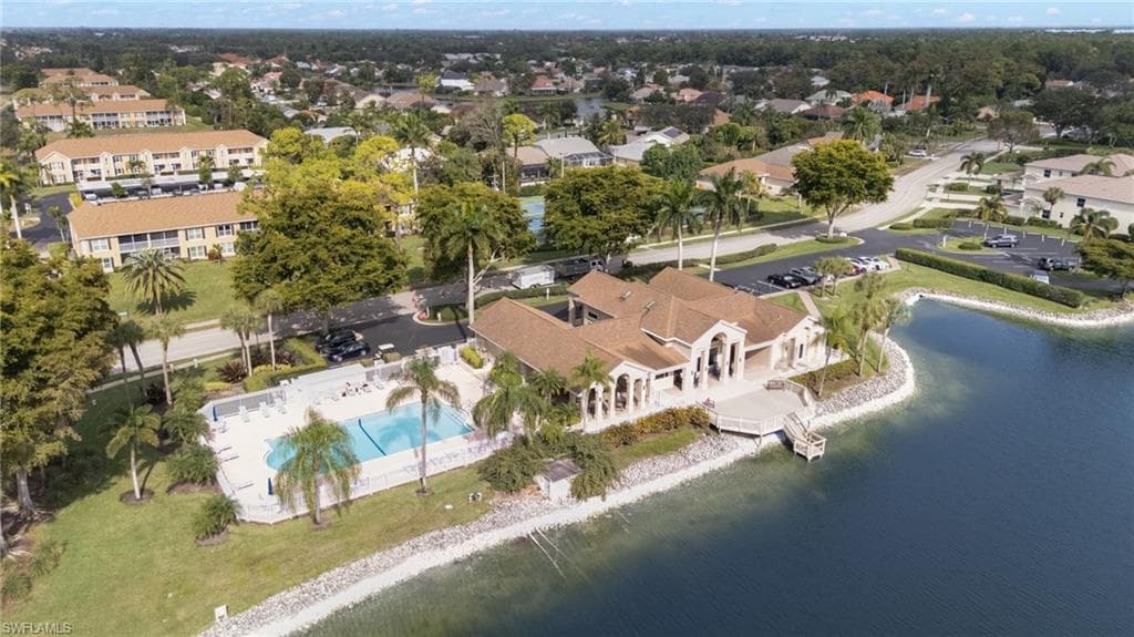 1957 Piccadilly Circus-25