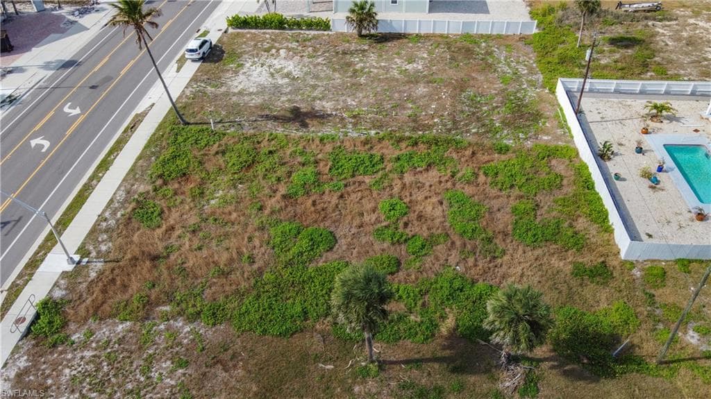8033 Estero BLVD-10