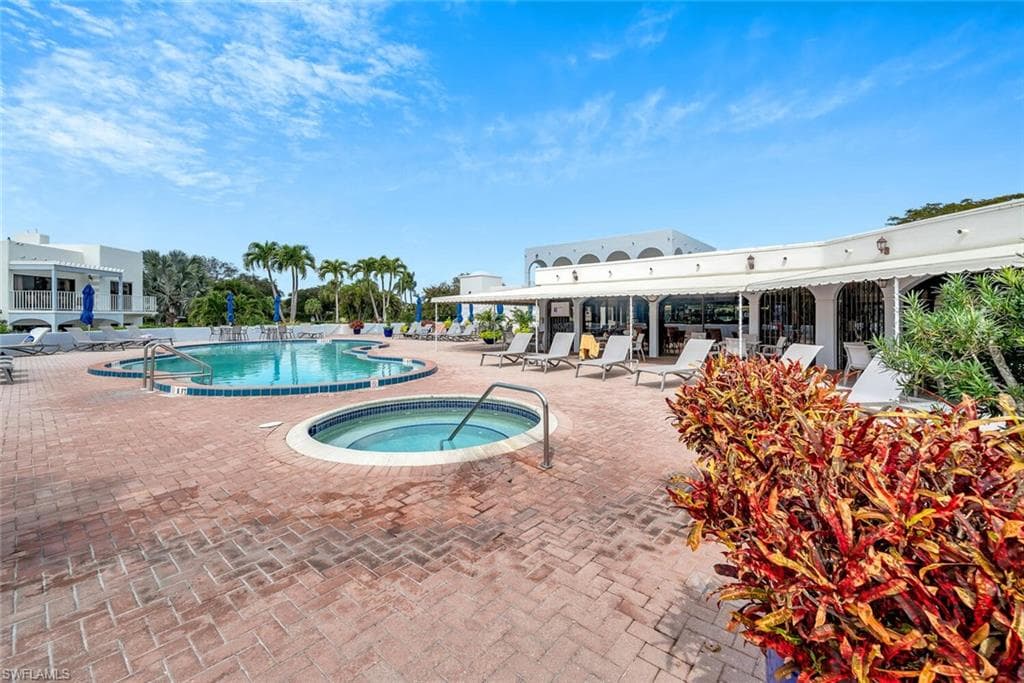 3311 Europa DR 324-16