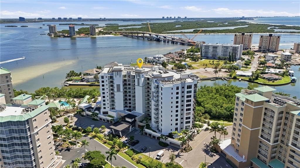 4142 Bay Beach LN 904-7