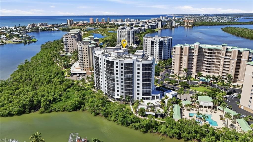 4142 Bay Beach LN 904-50