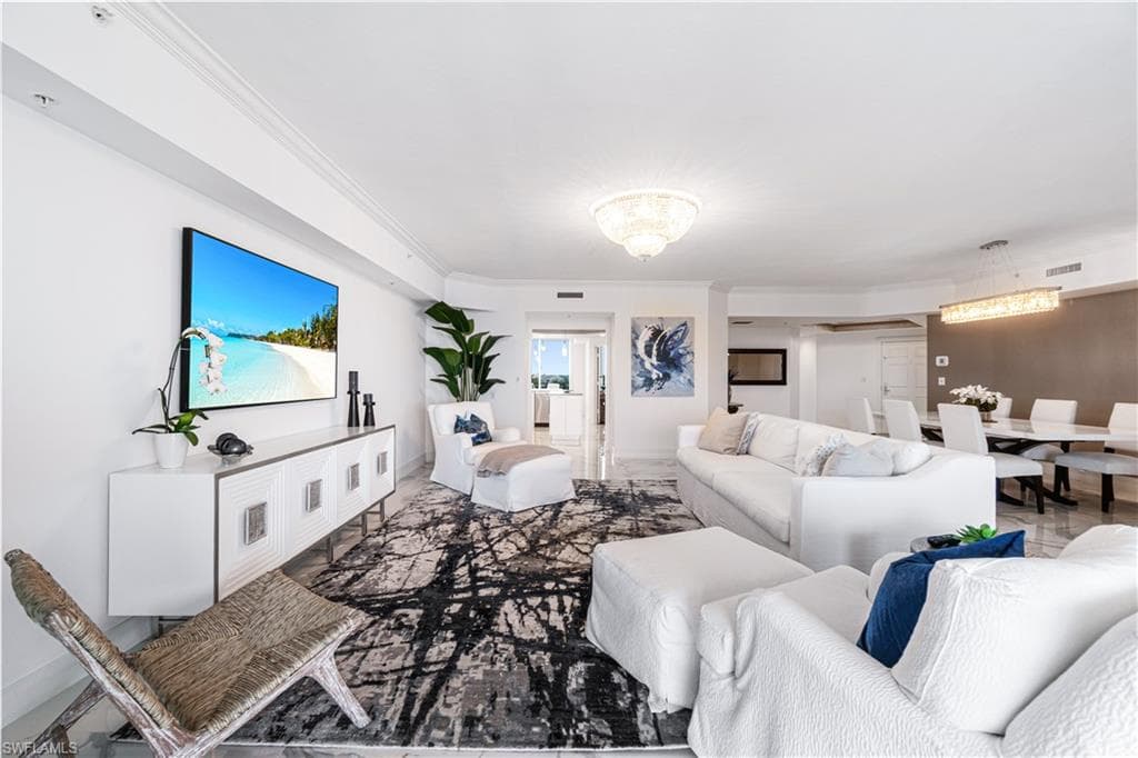 435 Dockside DR B702-6