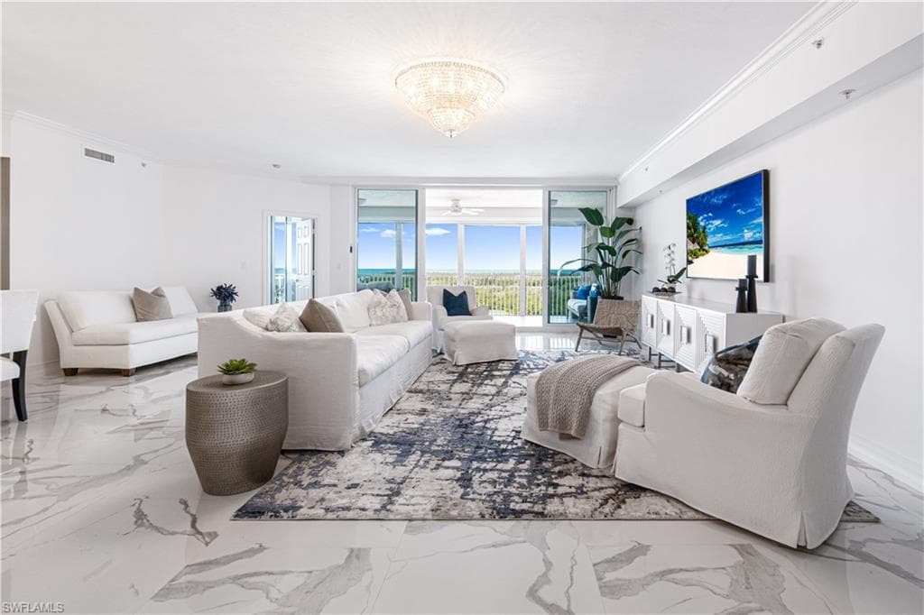 435 Dockside DR B702-5