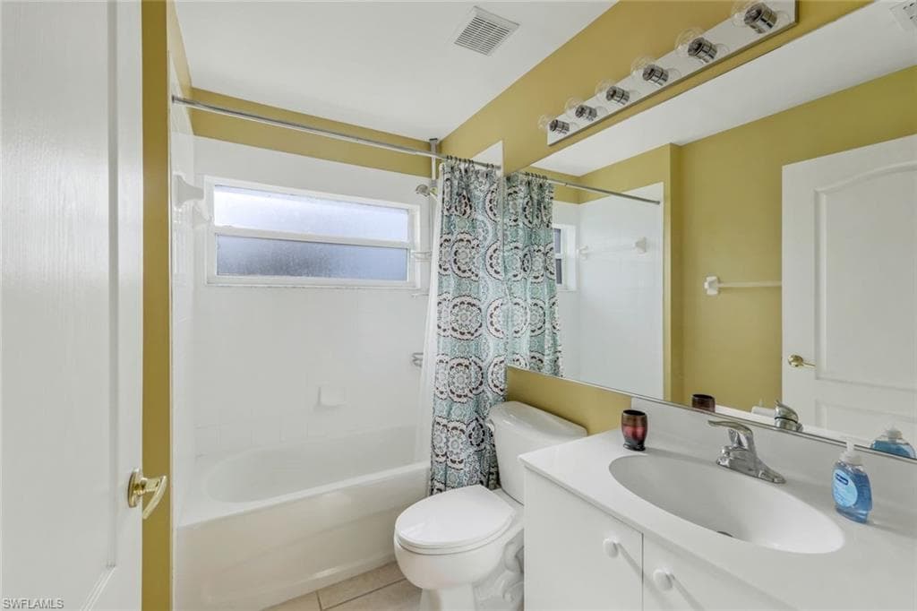 2790 Cypress Trace CIR 2228-11