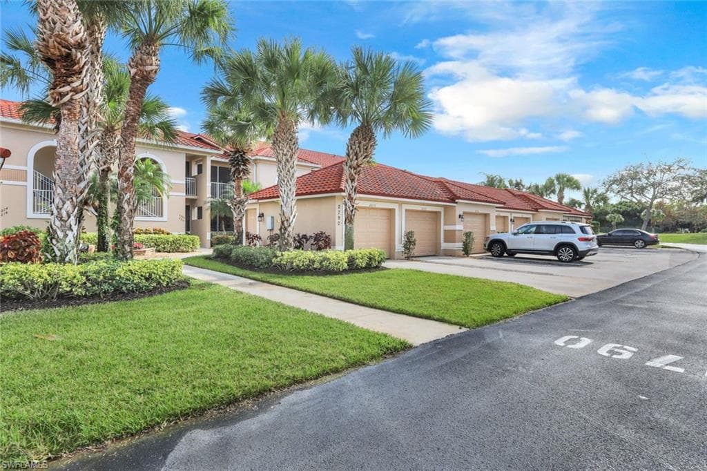 2790 Cypress Trace CIR 2228-21