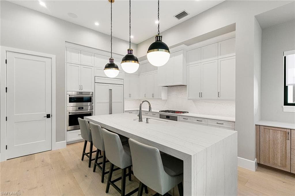 2036 Cambridge Park DR-11