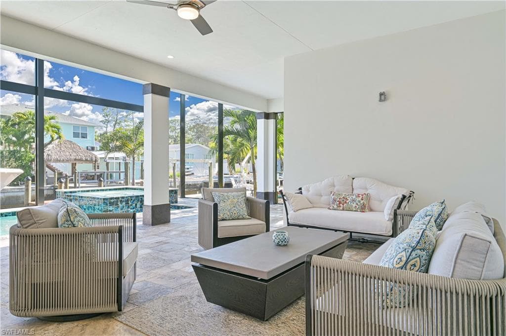 27570 Tarpon WAY-17