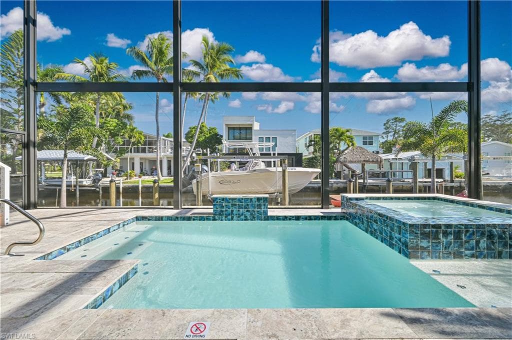 27570 Tarpon WAY-12