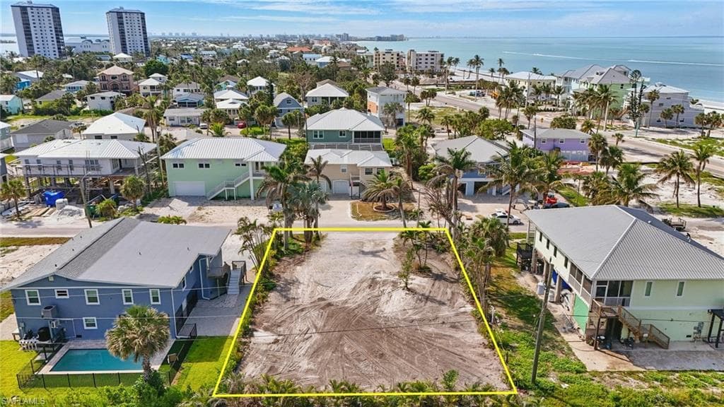 121 Gulf Island DR-13