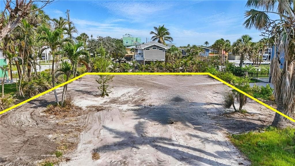 121 Gulf Island DR-3