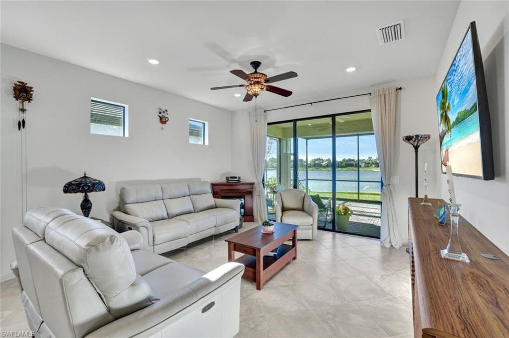 2171 YELLOWFIN CIR-9