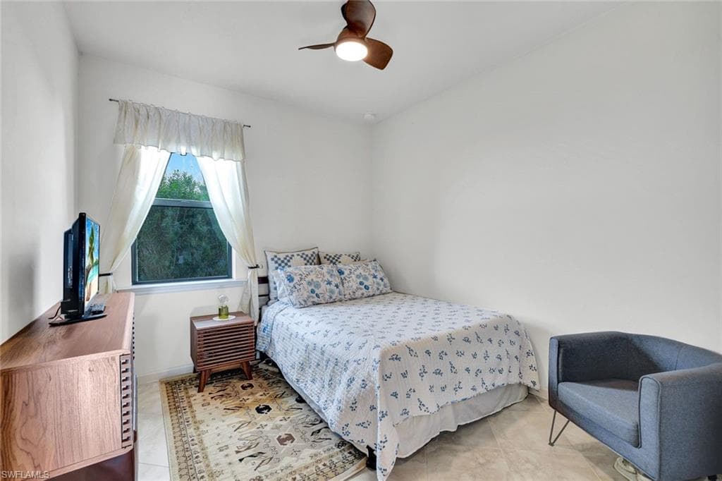 2171 YELLOWFIN CIR-19