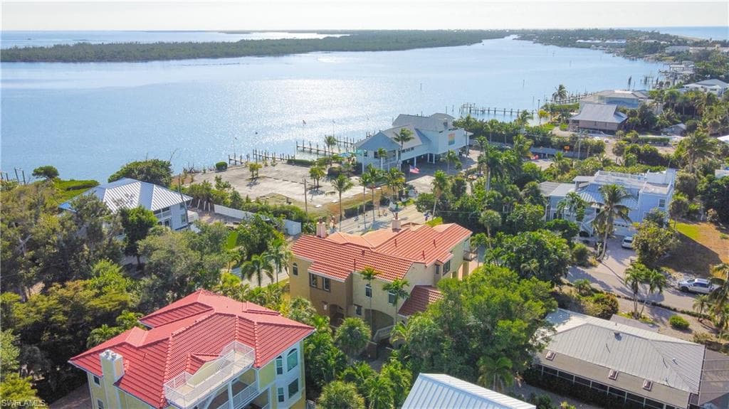 15160 Captiva DR-42