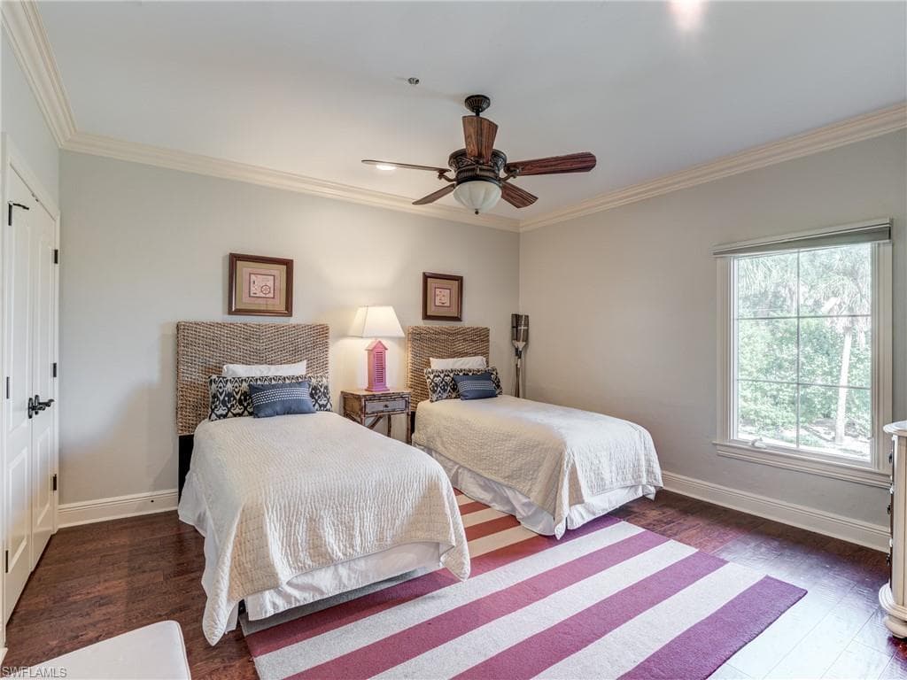 15160 Captiva DR-26