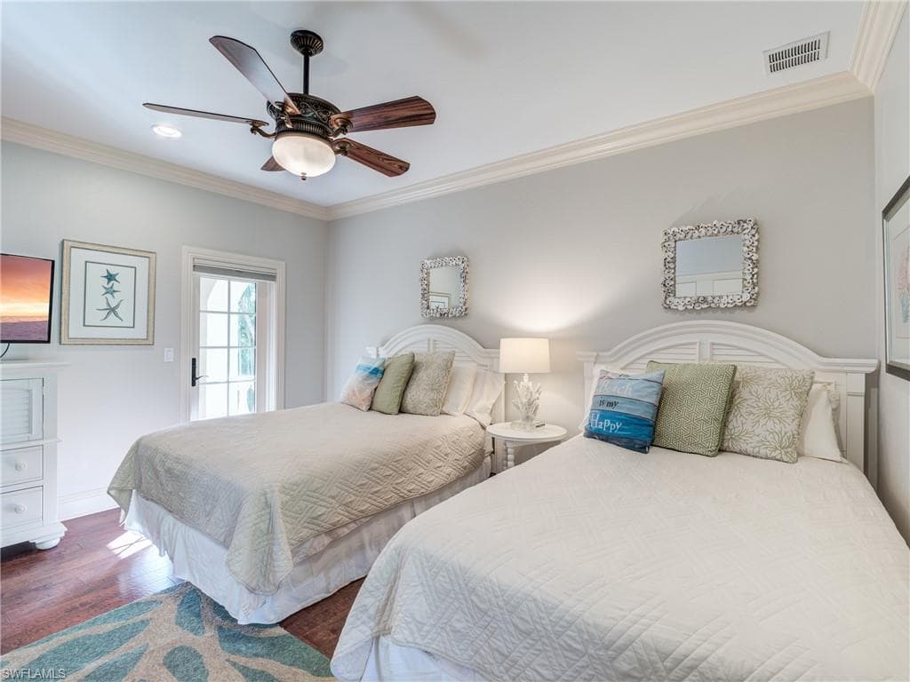 15160 Captiva DR-22