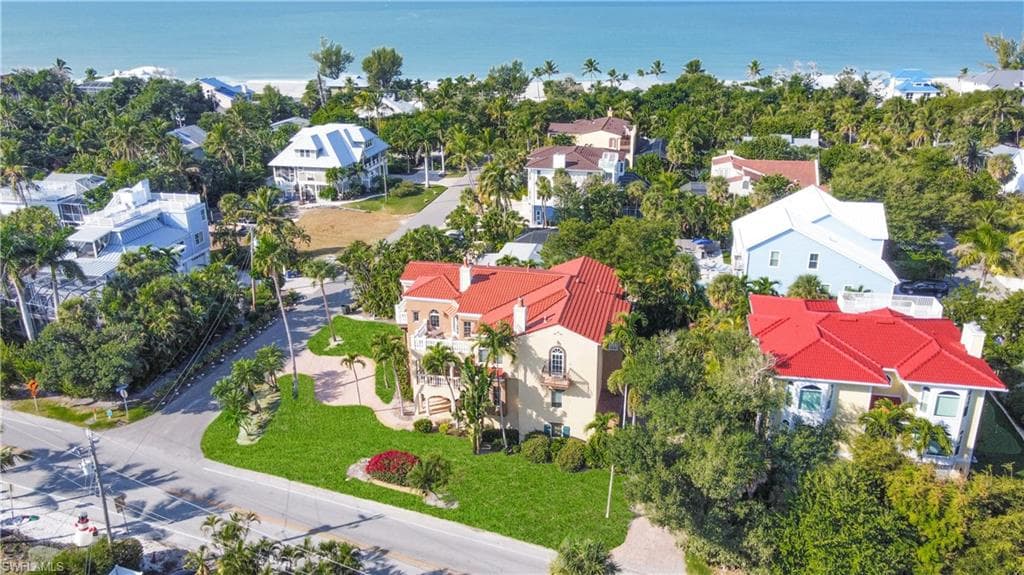 15160 Captiva DR-3