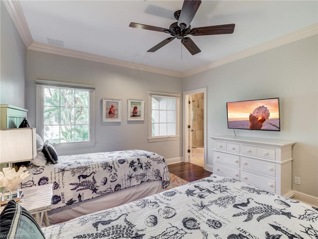 15160 Captiva DR-24