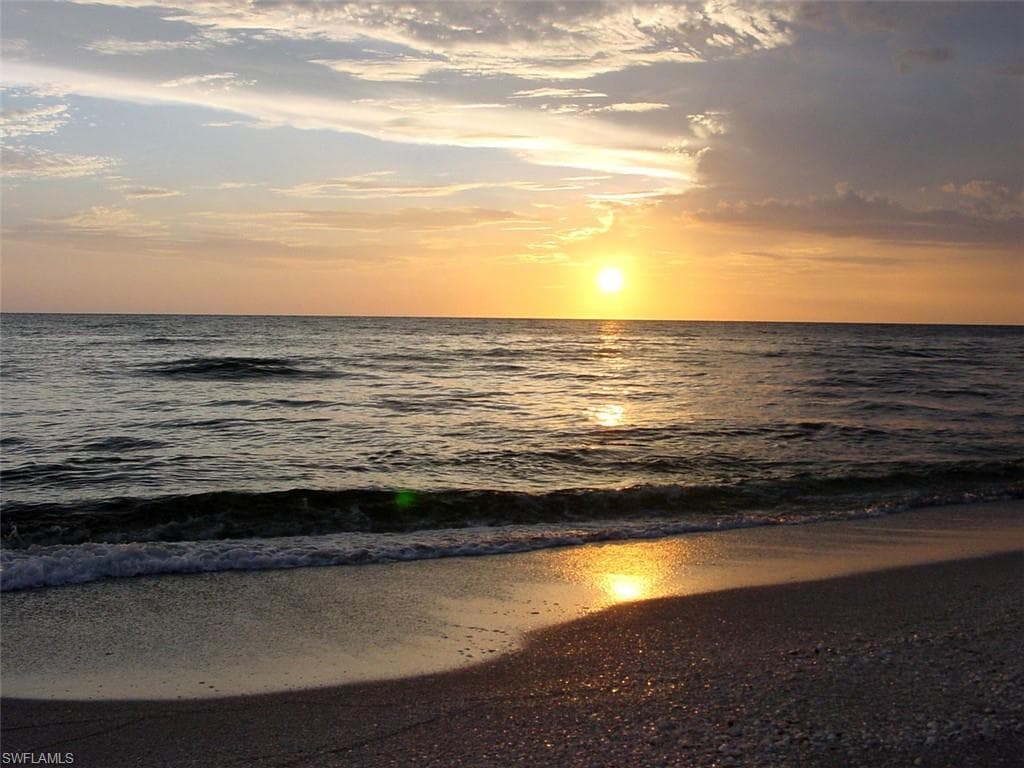 15160 Captiva DR-48