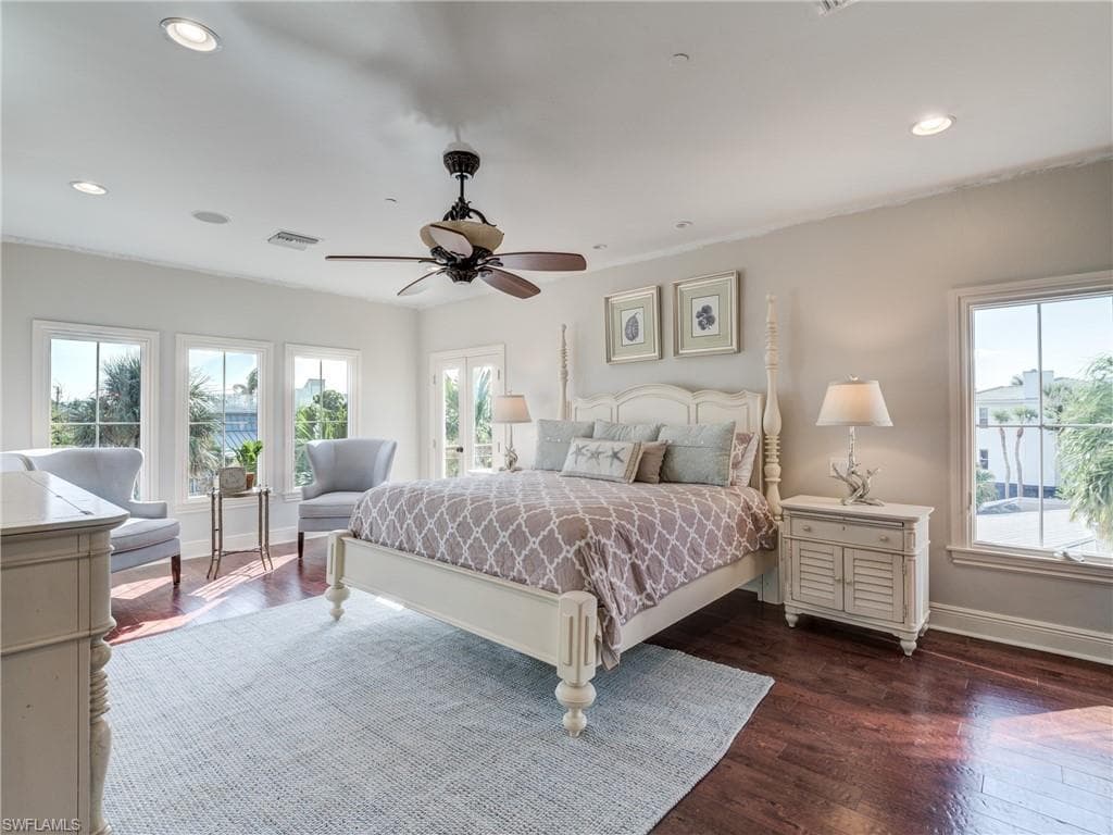 15160 Captiva DR-11